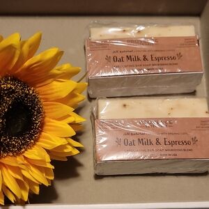 ☕️Lot of 2 Oat Milk & Espresso Exfoliating Bar Soaps w/Organic Coffee☕️